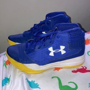 Boys Under armour sneakers